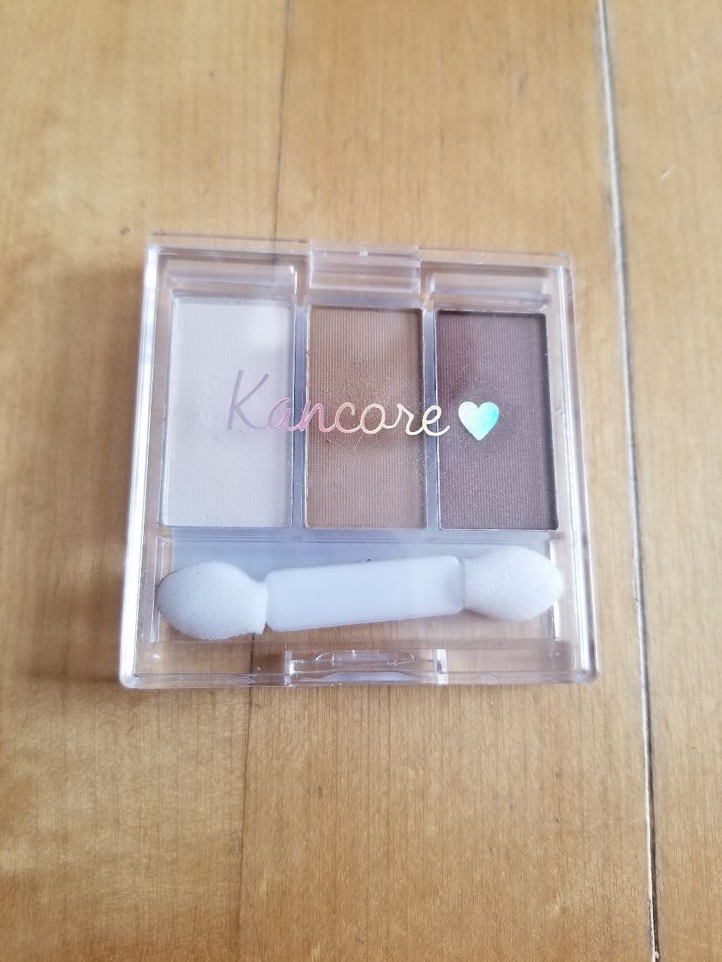 カンコレアイシャドウ/DAISO/アイシャドウパレットを使ったクチコミ（1枚目）