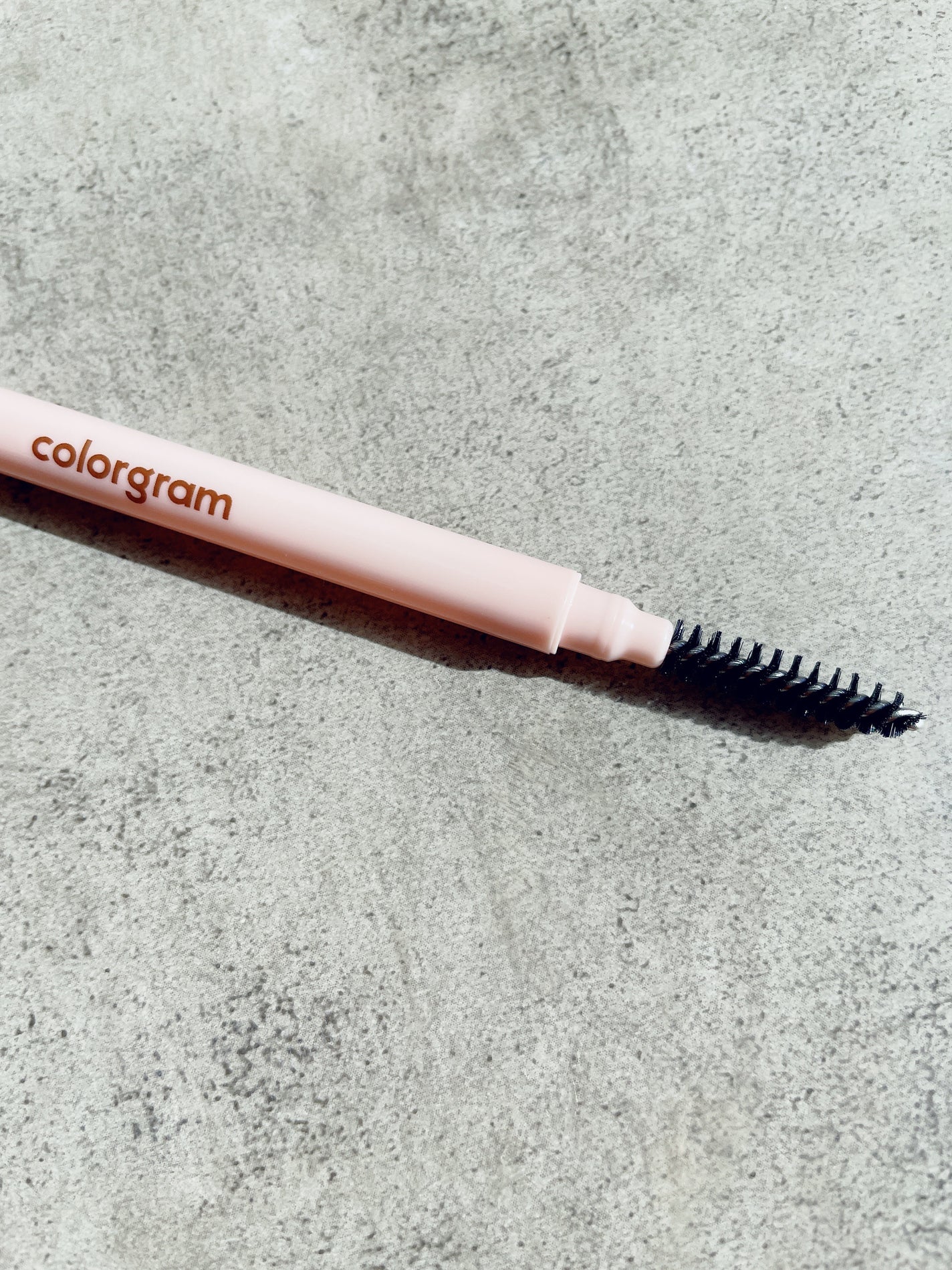 emma @フォロバ100 on LIPS 「colorgramMicroSlimBrowPencil極細1..」(4枚目)