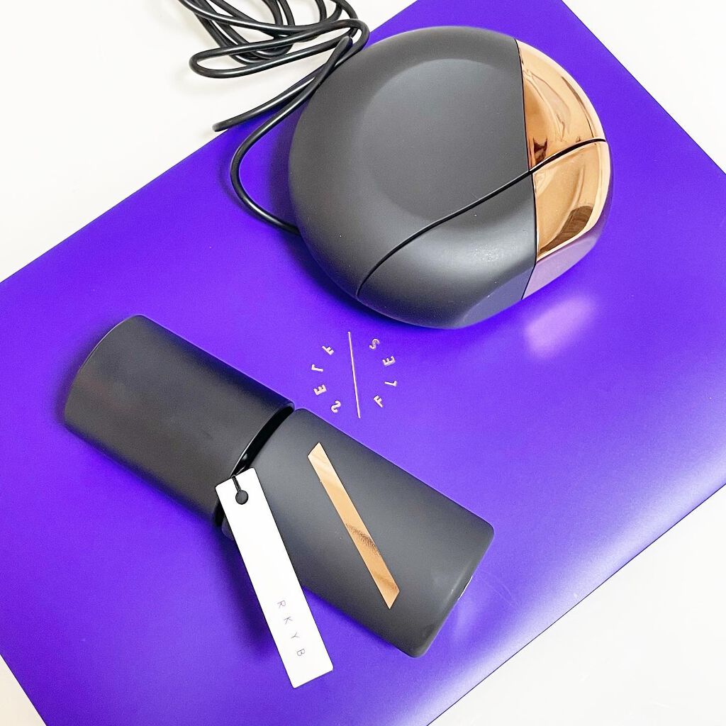 momo on LIPS 「@fles.officialさまよりオートクチュールのフェイス..」(1枚目)