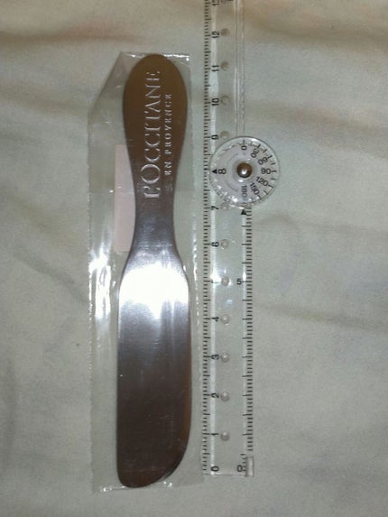 ロゴ入りスパチュラ/L'OCCITANE/その他化粧小物を使ったクチコミ(1枚目)