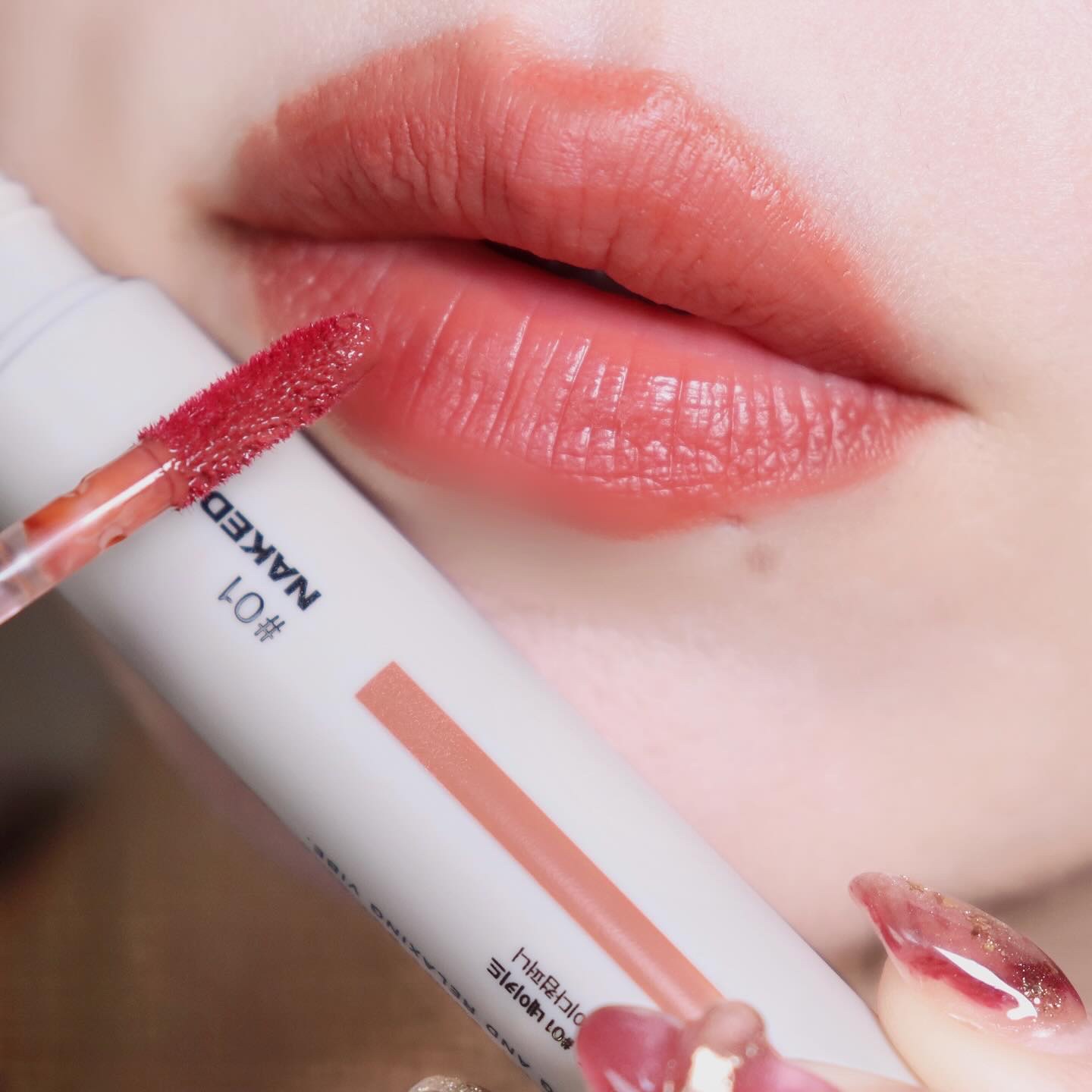 Tooq ニュークラシック ベルベット リップ ティントのクチコミ「tooq/ウィズアウトミラーリップティント #01 ネイキッド

桃リップほど桃色じゃないけど.....」（3枚目）