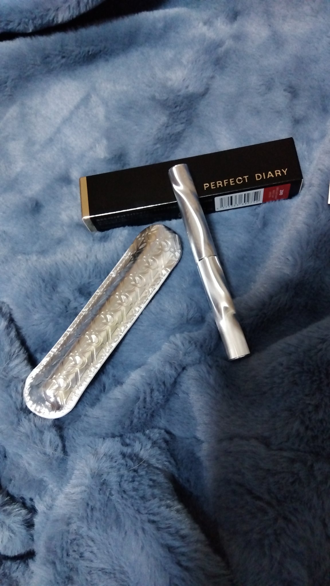 スポットライトシャイニーモイストスリムリップスティック/PERFECT DIARY/口紅を使ったクチコミ（2枚目）