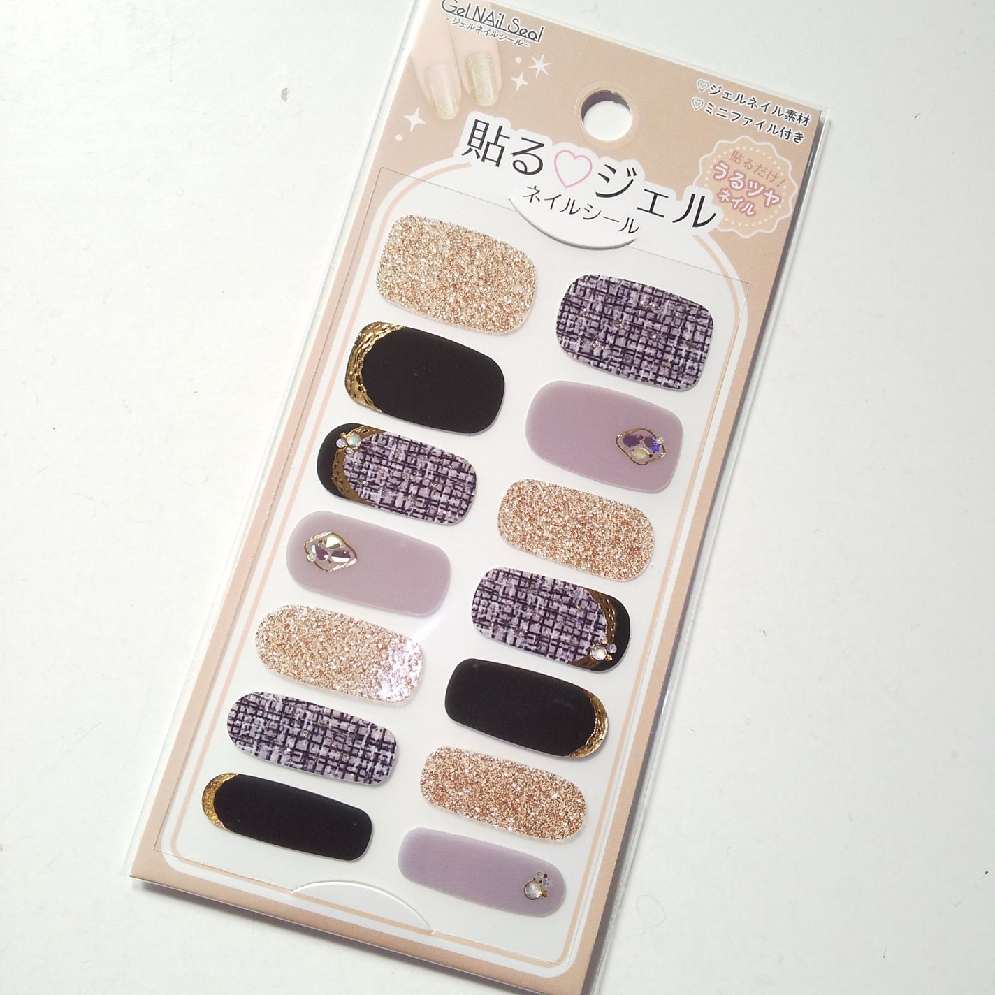 貼るジェルネイル/セリア/ネイルシールを使ったクチコミ(2枚目)