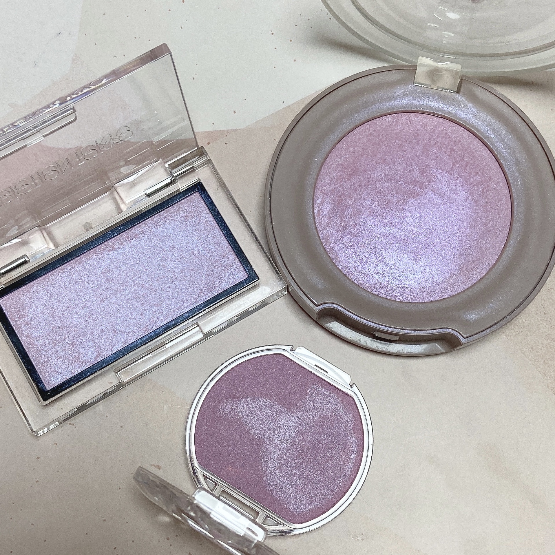 トゥルーディメンショングロウチーク/hince/パウダーチークを使ったクチコミ（2枚目）