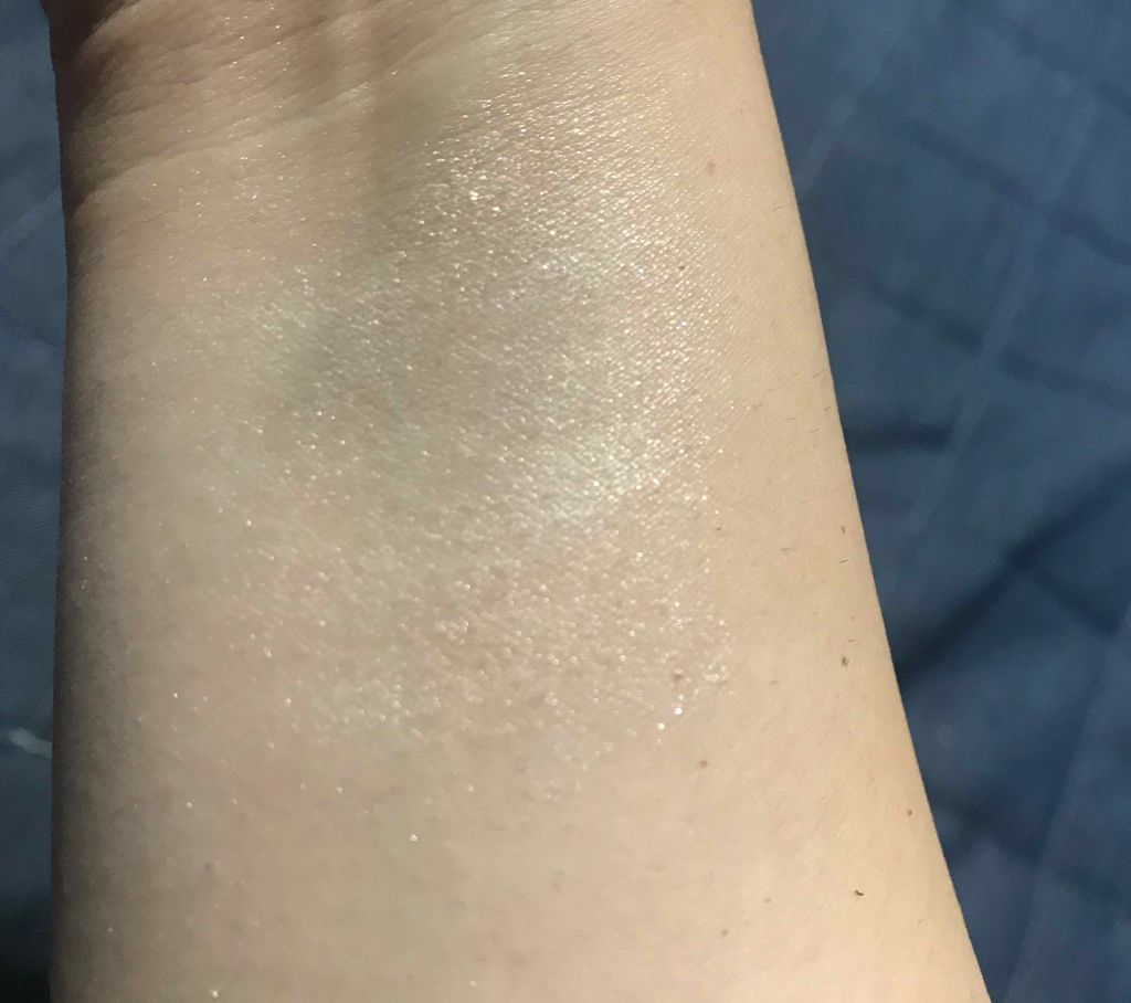 グロウヴェールハイライター/キャンメイク/クリームハイライトを使ったクチコミ（3枚目）