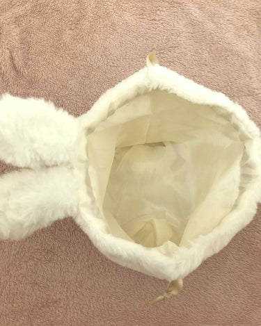 あやか🐰フォロバ(投稿ある方) on LIPS 「#ダイソー巾着（マチ付、ウサギ）200円商品です。前、うさぎポ..」（3枚目）