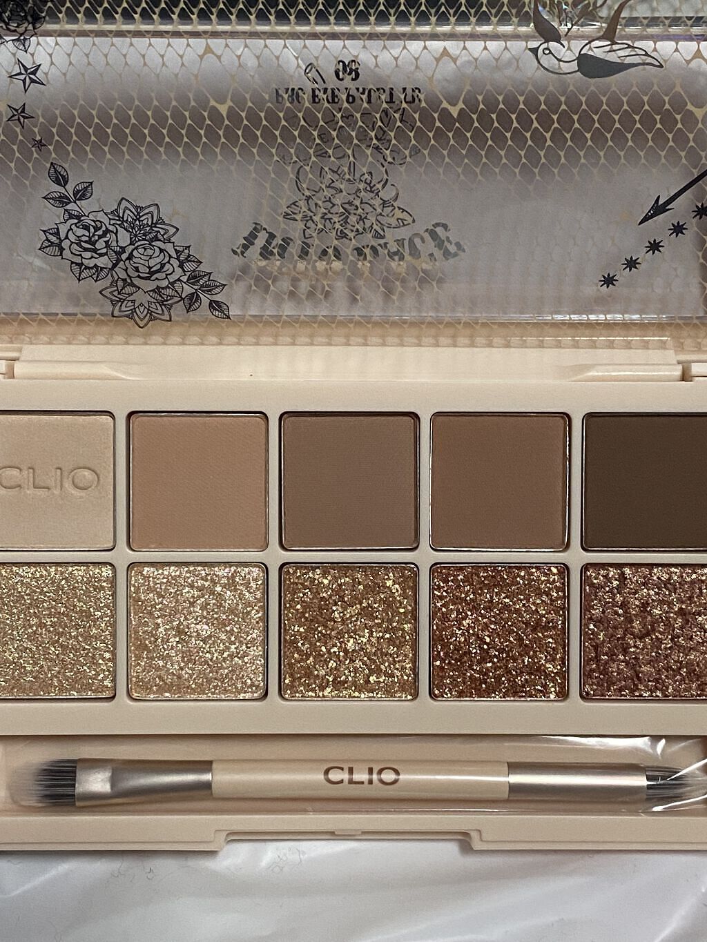 プロ アイ パレット 08 INTO LACE(AD)/CLIO/アイシャドウパレットを使ったクチコミ（3枚目）