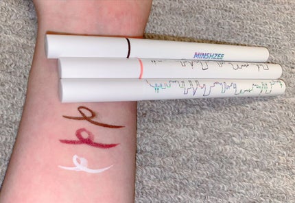 ファインスピードドライアイライナー/MINSHZEE/リキッドアイライナーを使ったクチコミ(2枚目)