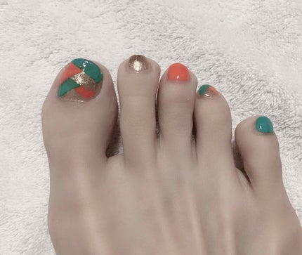 ジェルボリュームトップコート/キャンメイク/ネイルトップコートを使ったクチコミ(2枚目)