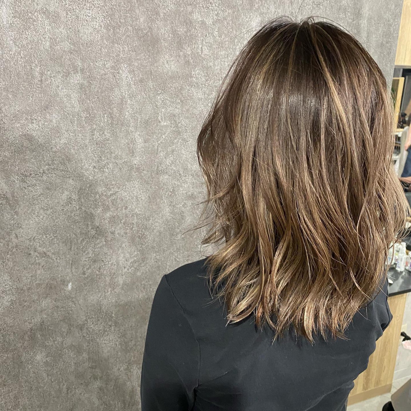 Kazuhair.. on LIPS 「今までブリーチを繰り返してきたハイダメージ毛もお客様に..」(2枚目)