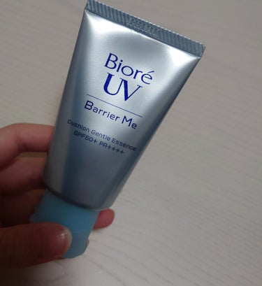 ビオレUV バリアミー クッションジェントルエッセンス
spf50+/pa++++

顔用でいつも使っていたビオレの日焼け止めがどこにも売っておらず、泣く泣くマスク落ちに強そうなこちらを購入…😂
うるつ