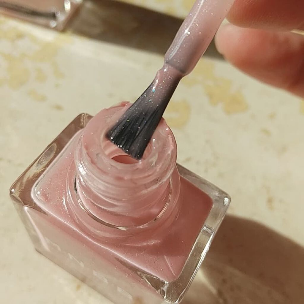 パーフェクトネイルコート カラー/M･N･B･B/オールインワンネイルを使ったクチコミ（3枚目）