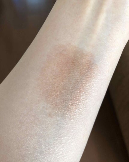 ボーム エサンシエル/CHANEL/スティックハイライトを使ったクチコミ(3枚目)