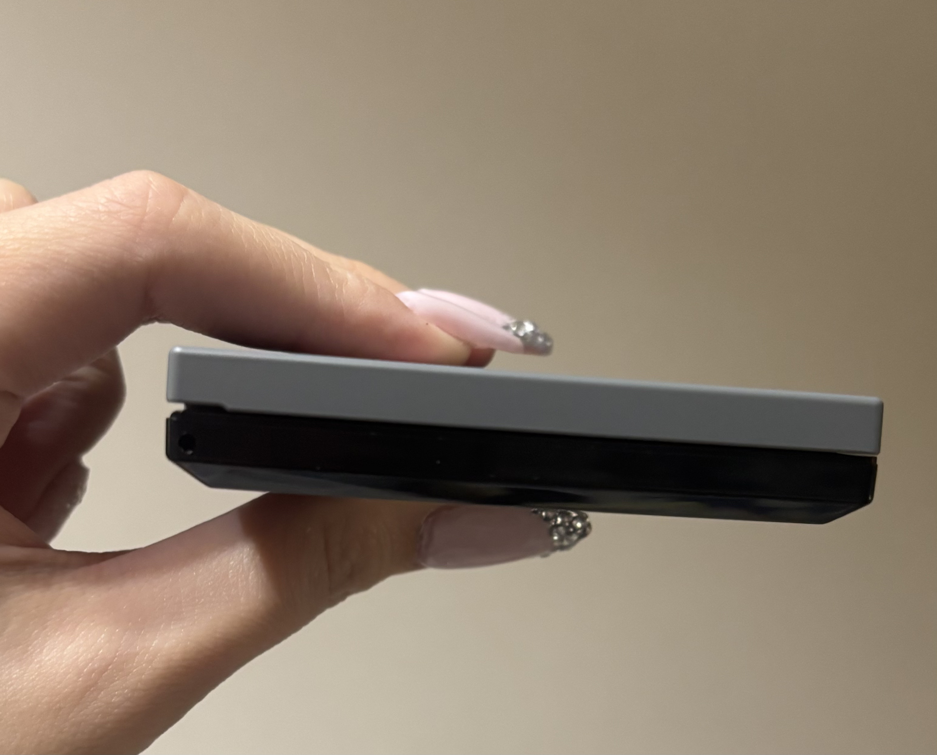 コンプレクションクリエイター/チャコット・コスメティクス/プレストパウダーを使ったクチコミ（2枚目）