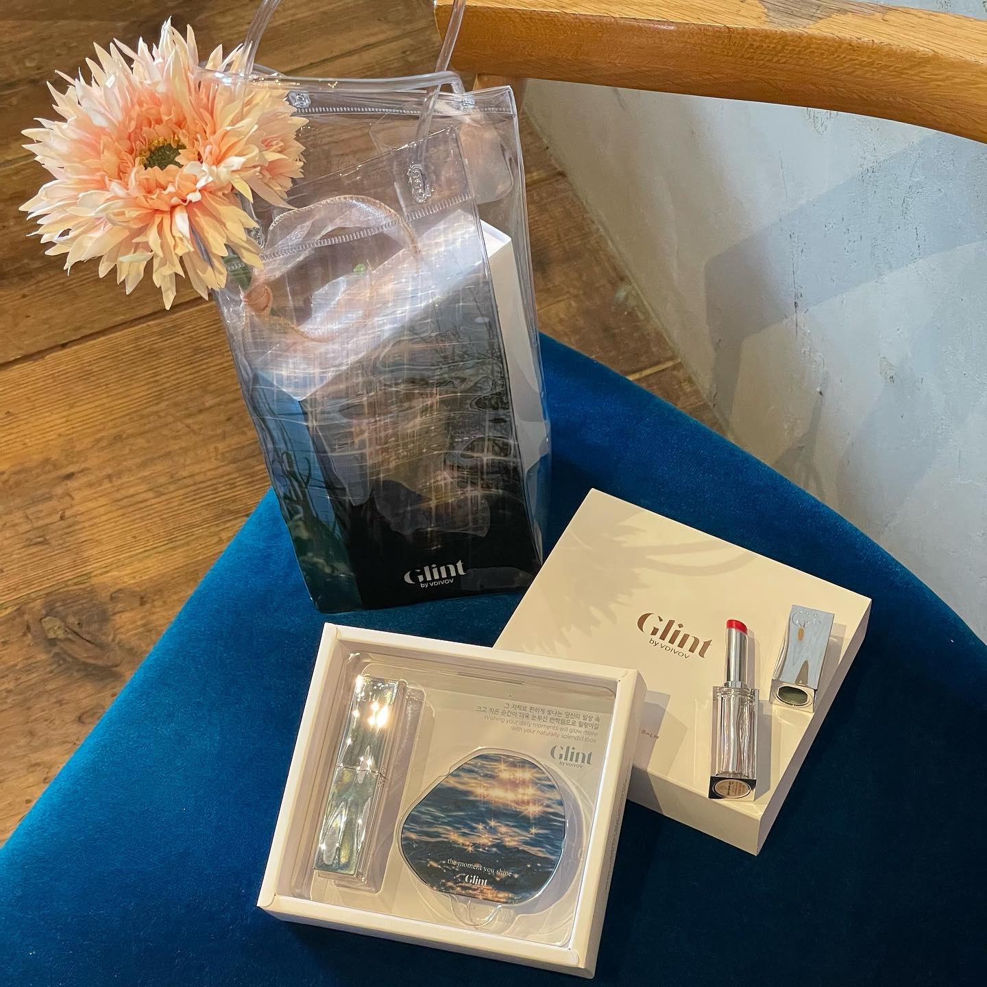 グローリップバームギフトセット Love From/Glint/メイクアップキットを使ったクチコミ（2枚目）