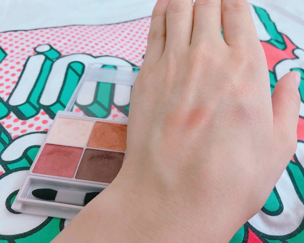 シルキースフレアイズ/キャンメイク/アイシャドウパレットを使ったクチコミ(2枚目)