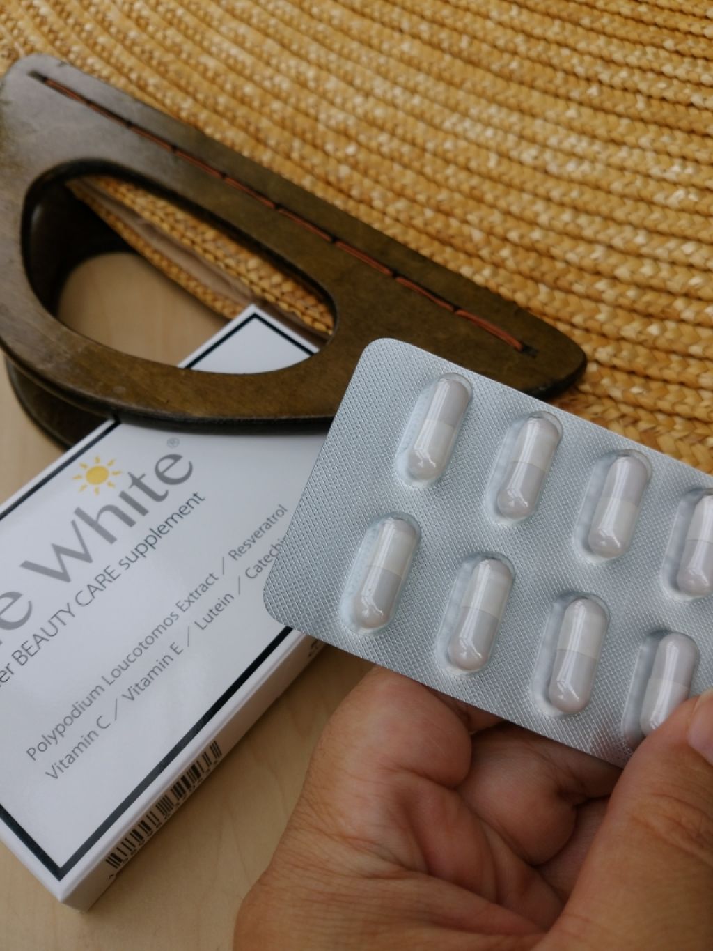 飲む日焼け止め The White/セルピュア/美容サプリメントを使ったクチコミ（2枚目）