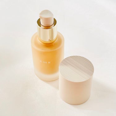 RMK リクイドファンデーション フローレスカバレッジ/RMK/リキッドファンデーションを使ったクチコミ（1枚目）