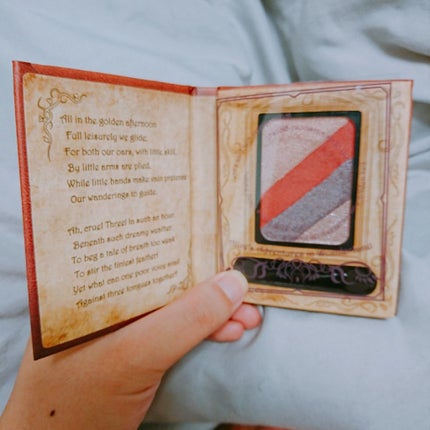 童話コスメ✕初音ミク 洋古書アイシャドウ/cosme play/アイシャドウパレットを使ったクチコミ(2枚目)