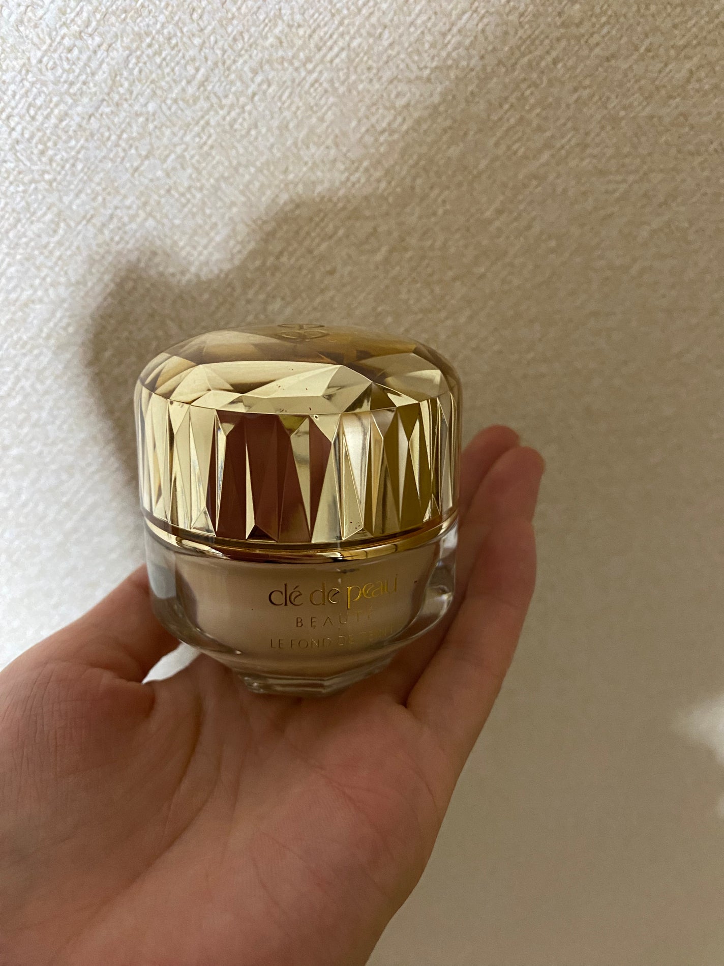 ル・フォンドゥタンn/クレ・ド・ポー ボーテ/クリーム・エマルジョンファンデーションを使ったクチコミ(1枚目)