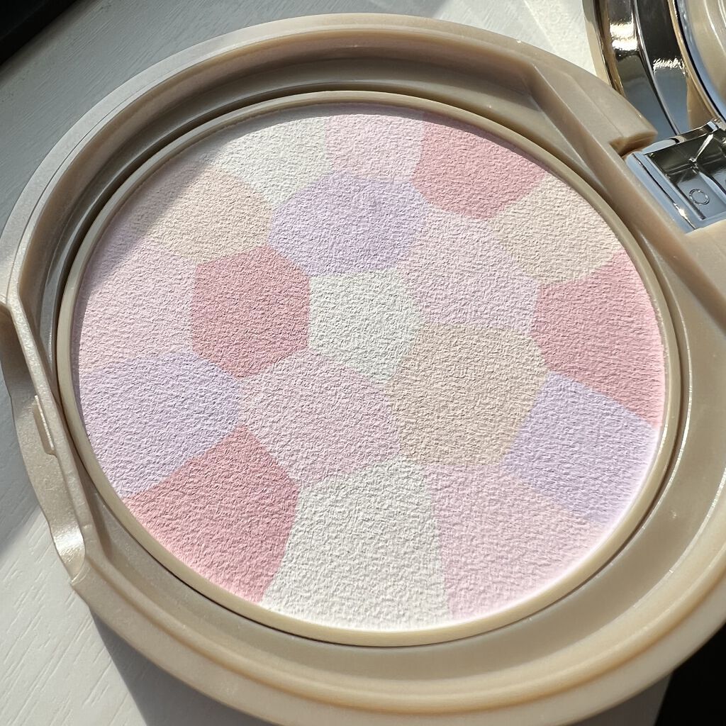 マシュマロフィニッシュパウダー　～Abloom～/キャンメイク/プレストパウダーを使ったクチコミ（3枚目）
