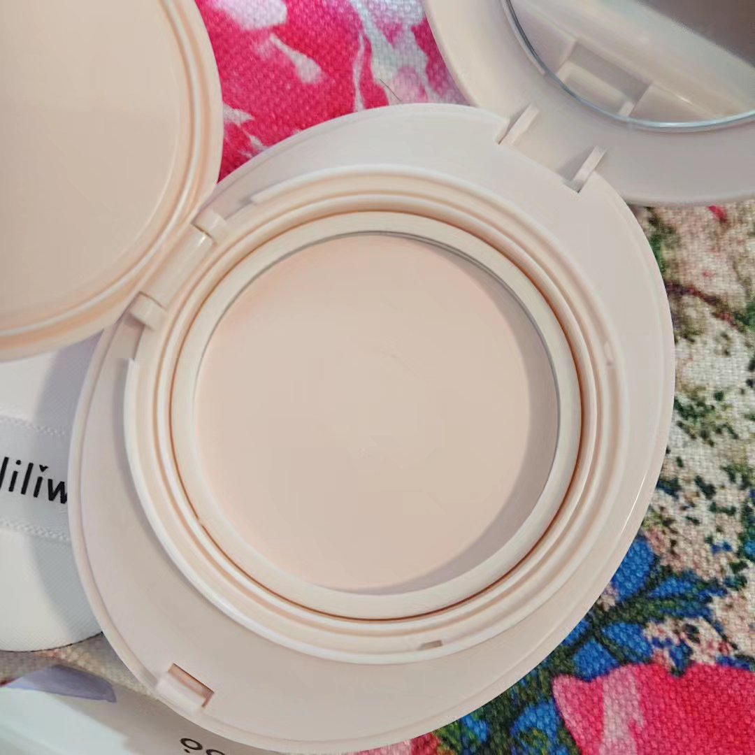 エッグサンバーム/wooliliwoo/化粧下地を使ったクチコミ（3枚目）