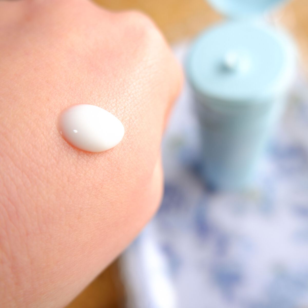 DHCルクスミー 薬用ホワイトニング エマルジョン/DHC/乳液を使ったクチコミ（2枚目）