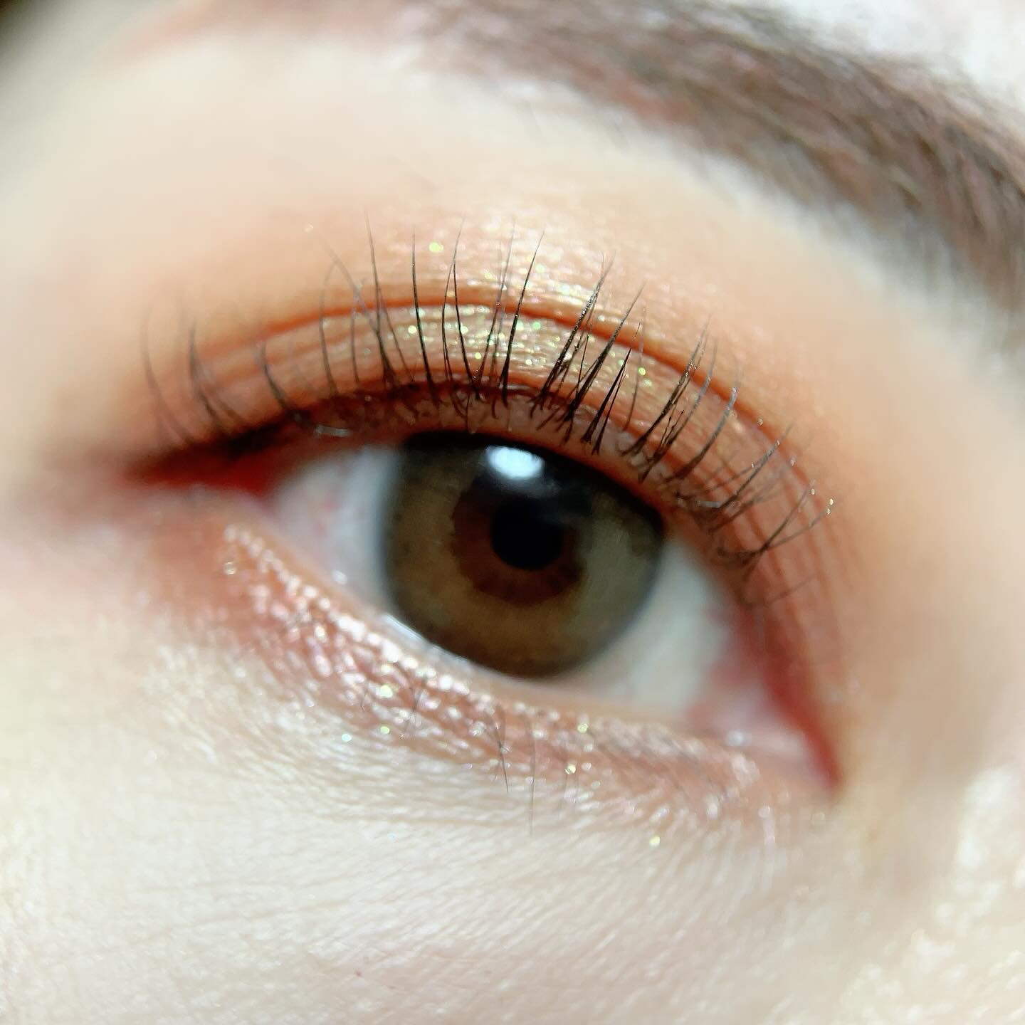 ダズルシャドウ/M・A・C/単色アイシャドウを使ったクチコミ（3枚目）