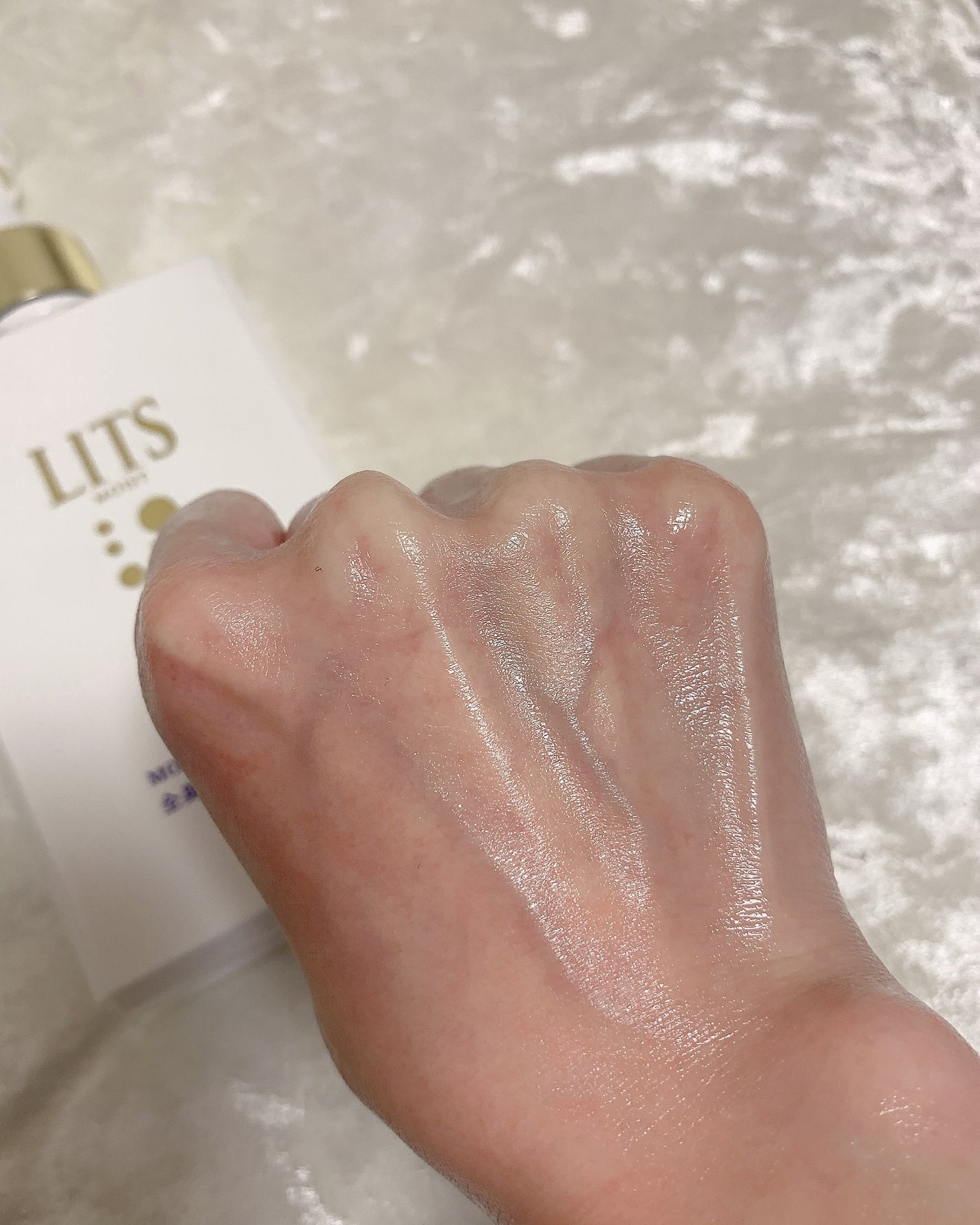 MAI@美容オタクインフルエンサー【フォロバ100】 on LIPS 「💙【LITS】モイストボディミルク🧴💙🤍✨🤍💙~濃密保湿しっと..」(3枚目)