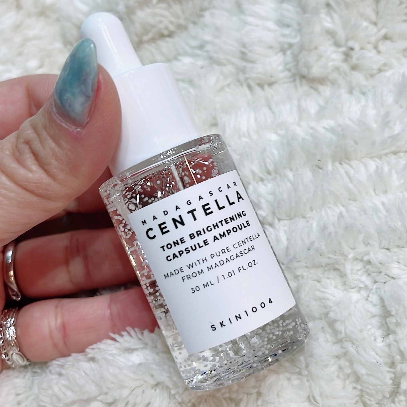 トーンブライトニング カプセルアンプル/SKIN1004/美容液を使ったクチコミ(2枚目)