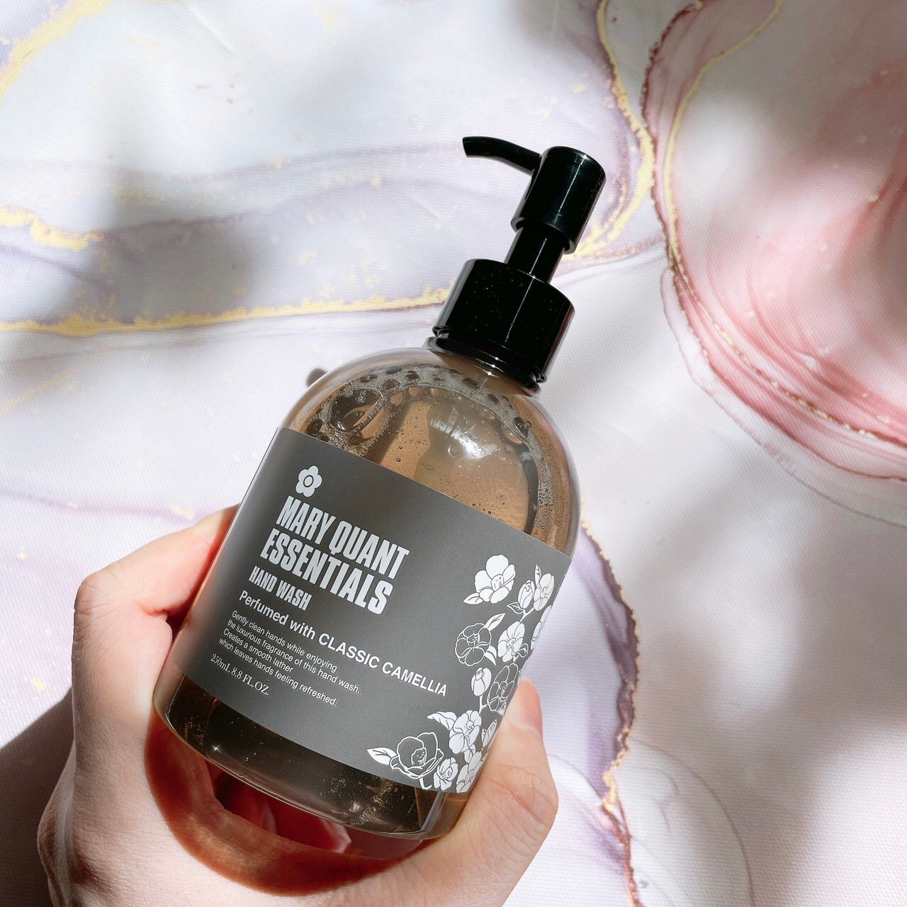 ESSENTIALS ハンド ウォッシュ クラシック カメリア/MARY QUANT/ハンドソープを使ったクチコミ(2枚目)