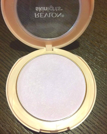スキンライト プレスト パウダー/REVLON/プレストパウダーを使ったクチコミ(2枚目)