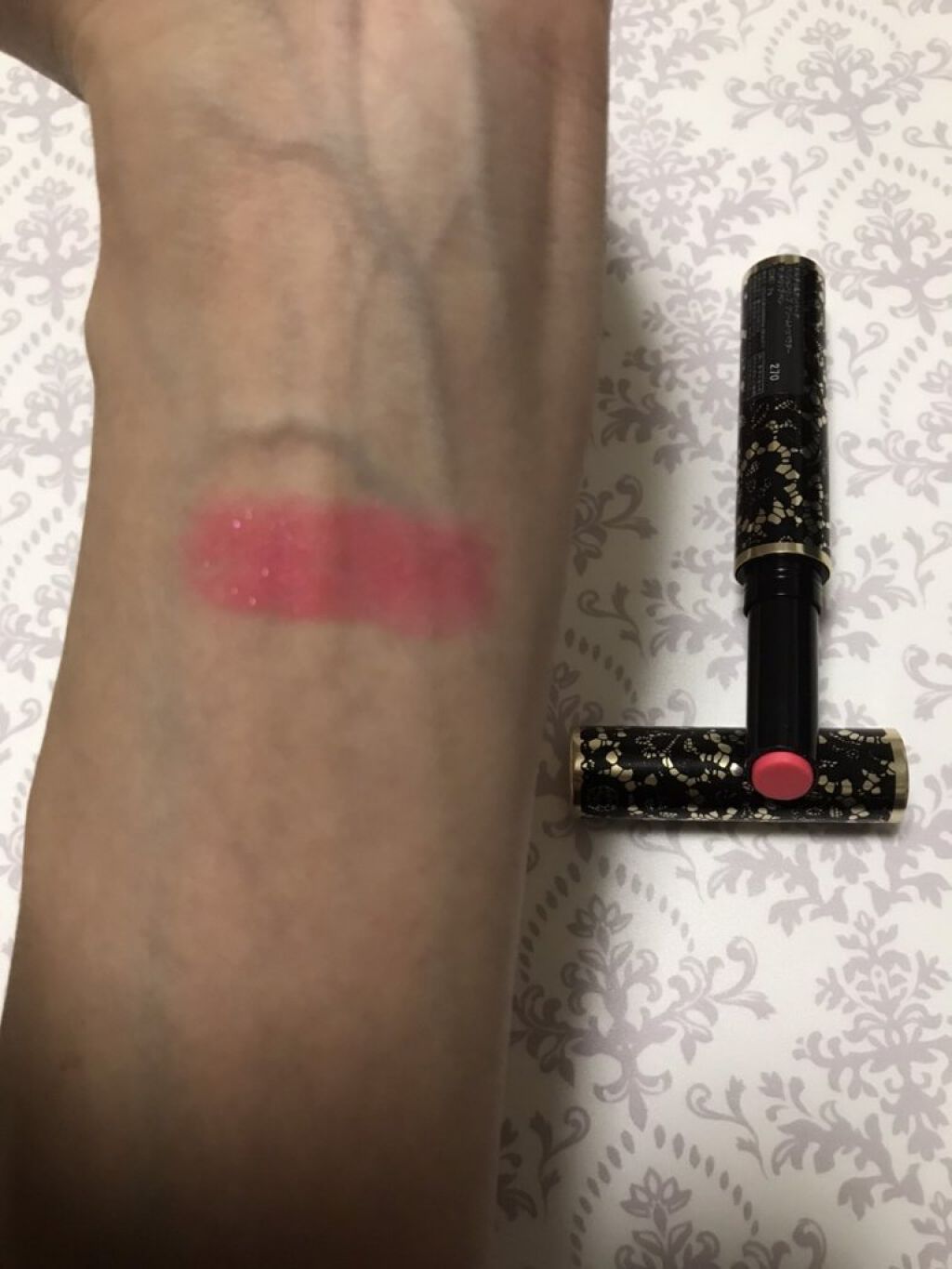 パッションリップ クリームトゥパウダー マットリップペン 270 EASY ROSE/DOLCE&GABBANA BEAUTY/口紅を使ったクチコミ（2枚目）