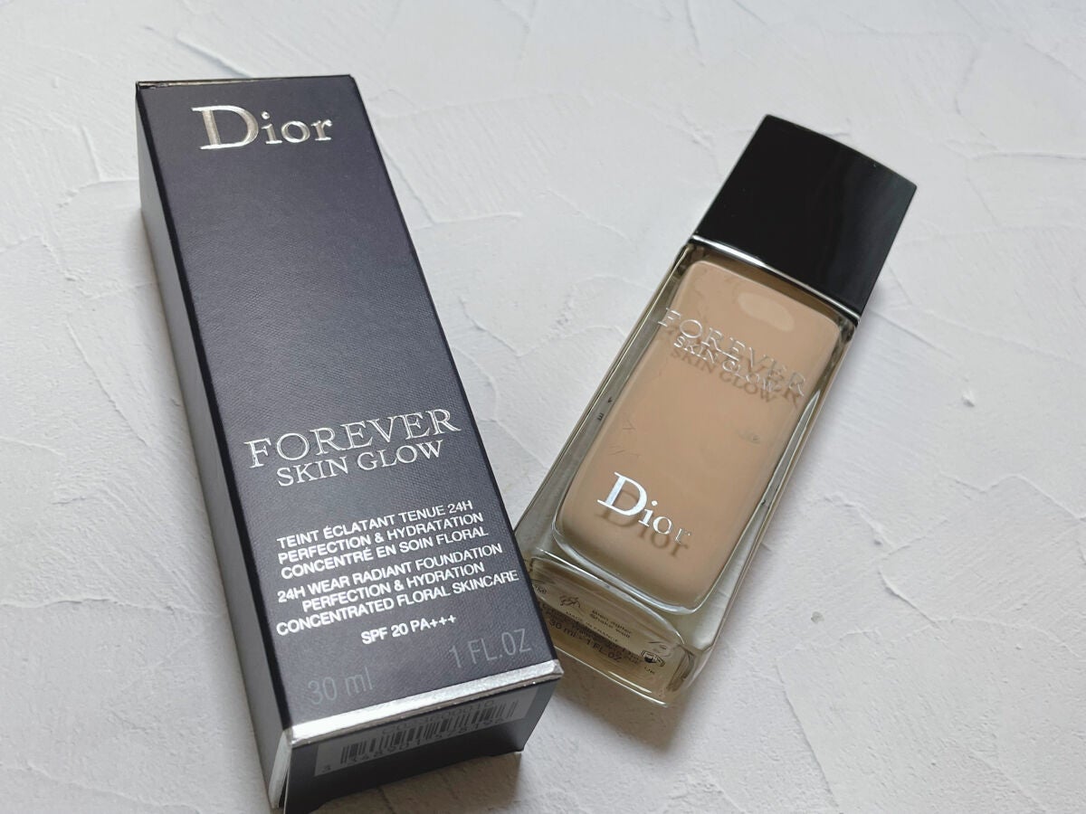 ディオールスキン フォーエヴァー フルイド グロウ/Dior/リキッドファンデーションを使ったクチコミ(1枚目)