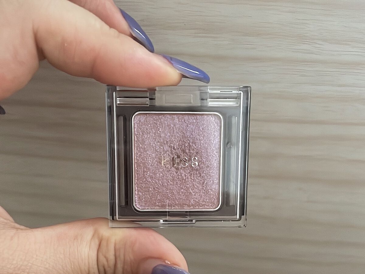  シアー グリッターアイズ/KiSS/単色アイシャドウを使ったクチコミ（1枚目）