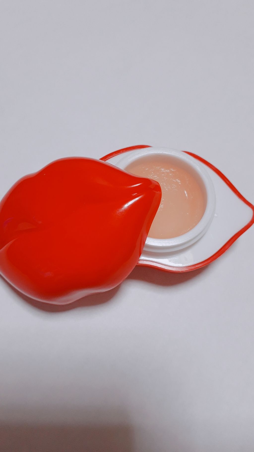 キスキス リップエッセンス バーム/TONYMOLY/リップバームを使ったクチコミ（1枚目）