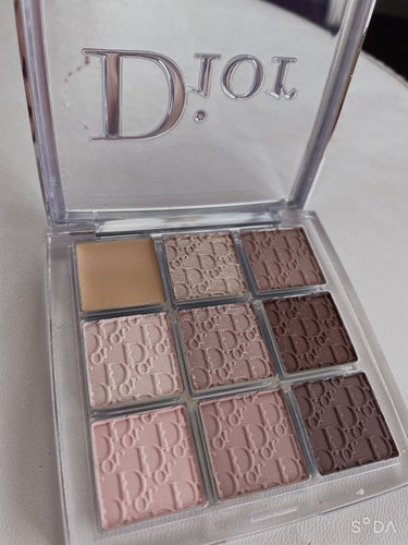 ディオール バックステージ アイ パレット/Dior/アイシャドウパレットを使ったクチコミ（3枚目）