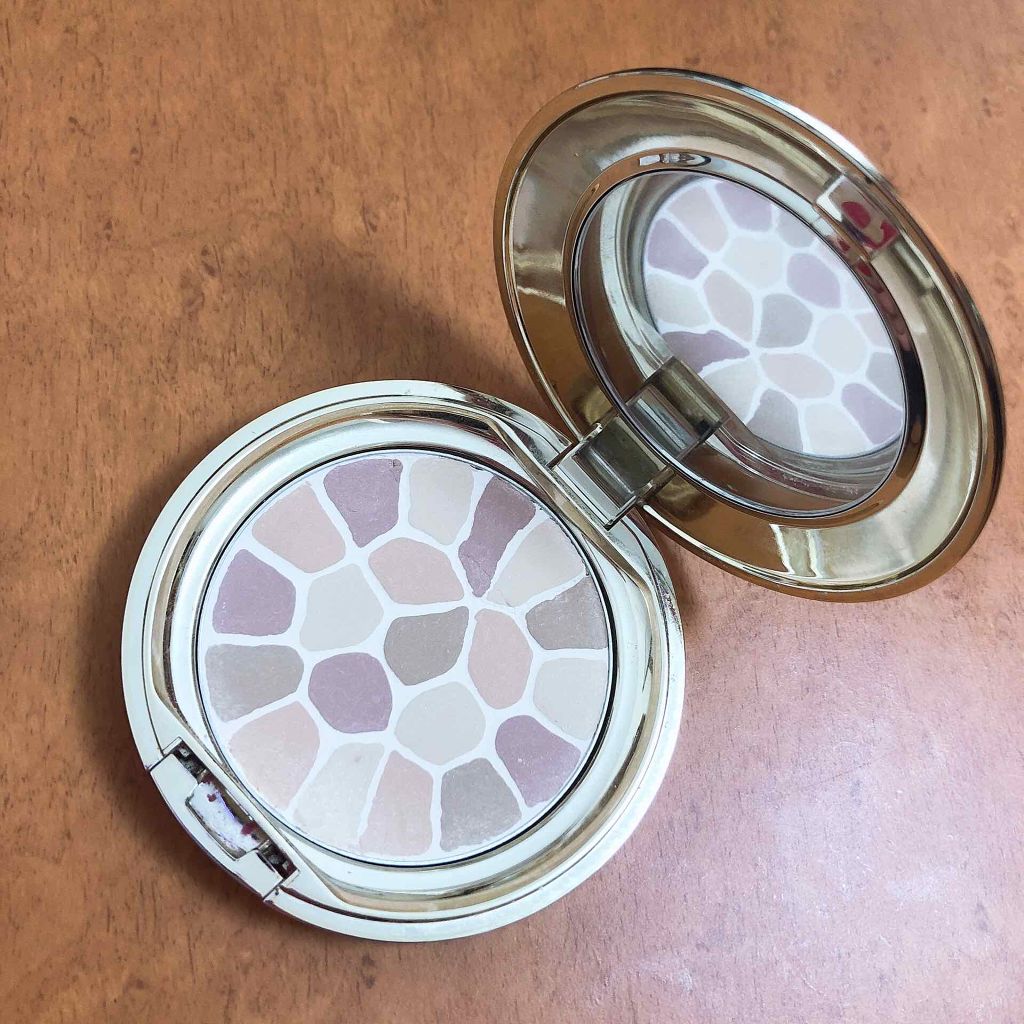 ラ プードル オートニュアンス/Elégance/プレストパウダーを使ったクチコミ（1枚目）