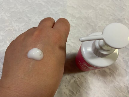 ヘパトリート 薬用保湿ミルククリーム/ゼトックスタイル/ボディクリームを使ったクチコミ(2枚目)