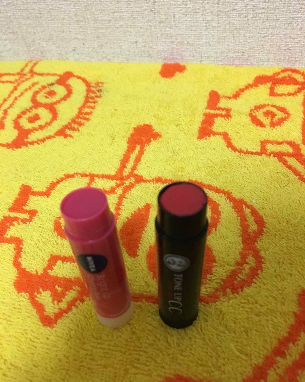 モイストピュアカラーリップ/ニベア/リップクリームを使ったクチコミ(2枚目)