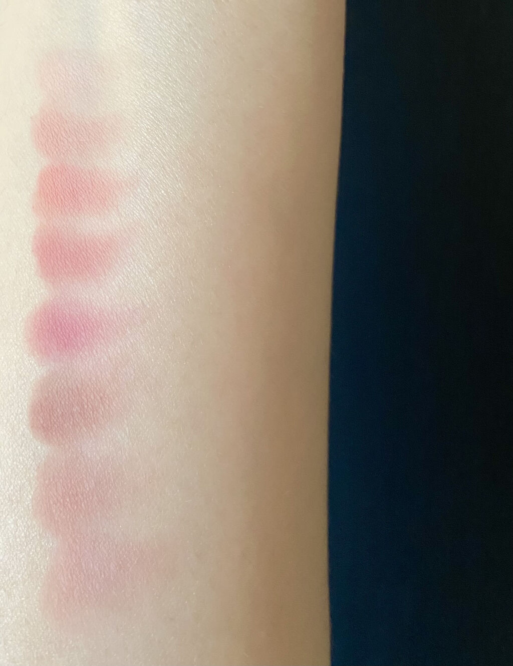 ピンク グロウ リュクス アイシャドウ パレット/BOBBI BROWN/アイシャドウパレットを使ったクチコミ（2枚目）