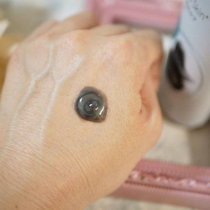 ダヴ 吸着毛穴ケア 洗顔ジェル/ダヴ/その他洗顔料を使ったクチコミ(4枚目)