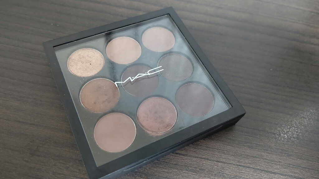 スモール アイシャドウ×9/M・A・C/アイシャドウパレットを使ったクチコミ（1枚目）