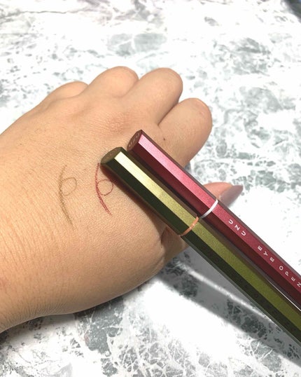 EYE OPENING LINER/UZU BY FLOWFUSHI/リキッドアイライナーを使ったクチコミ(2枚目)