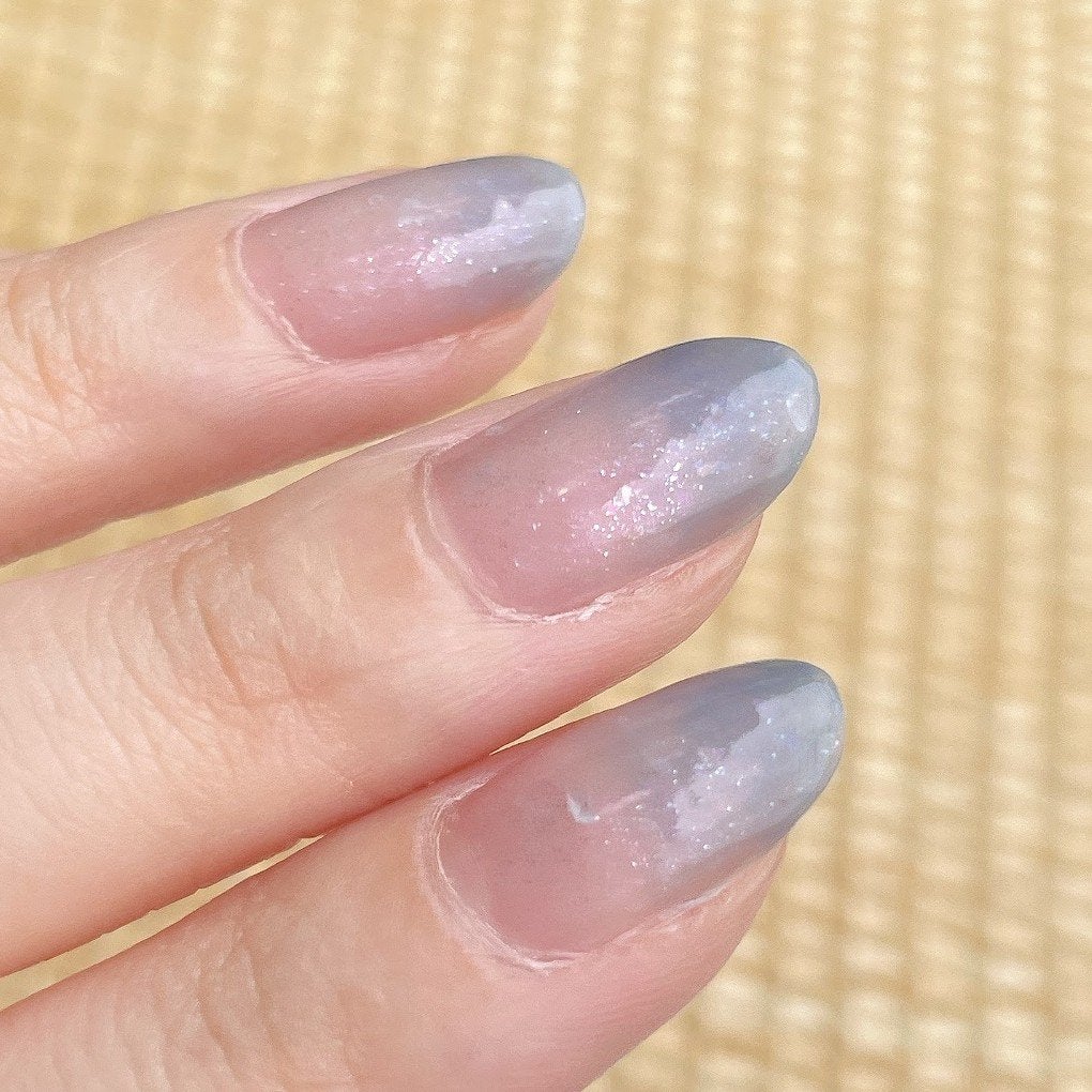 カラフルネイルズ/キャンメイク/マニキュアを使ったクチコミ(3枚目)