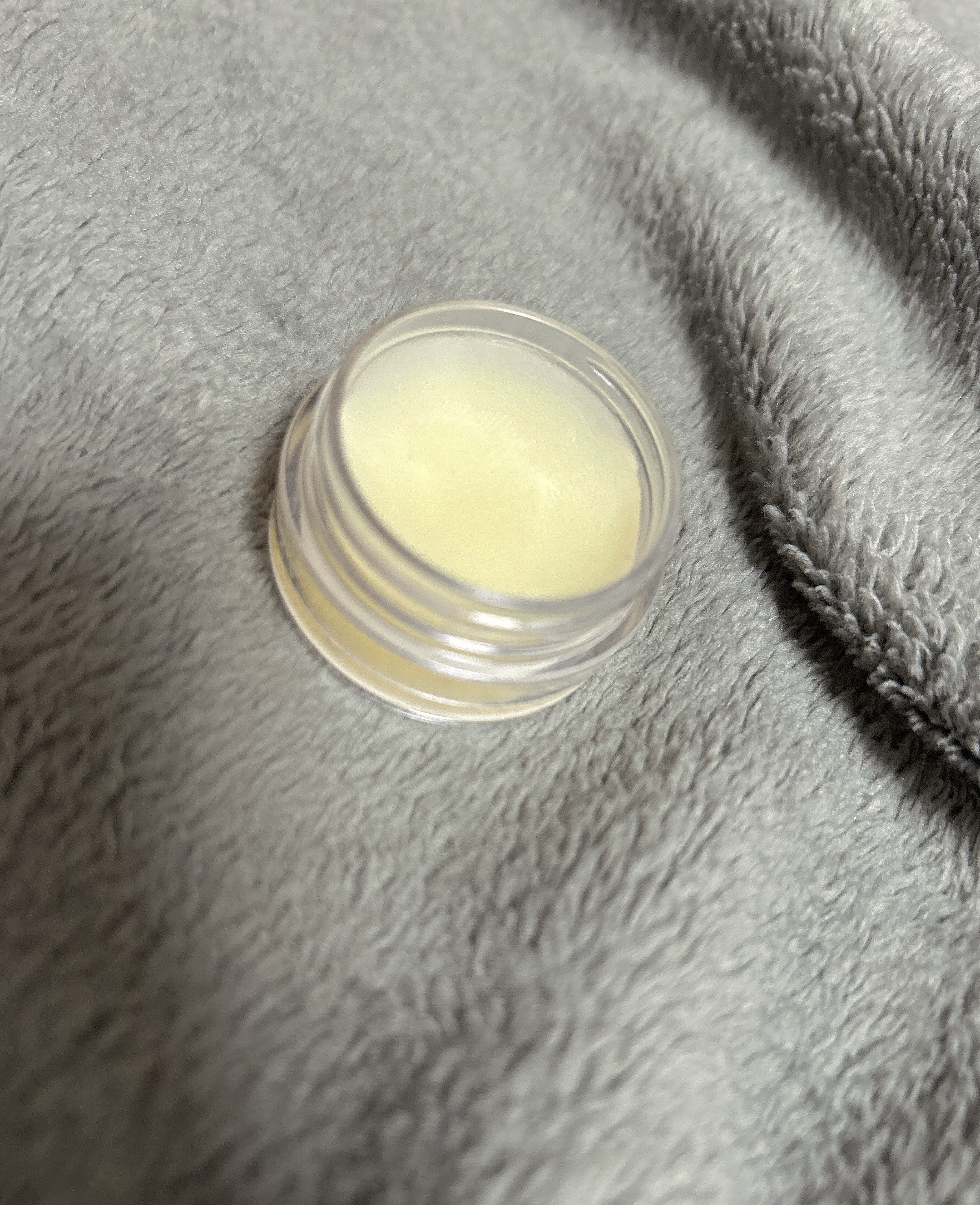 ゆずつやや リップクリーム/よーじや/リップクリームを使ったクチコミ（2枚目）