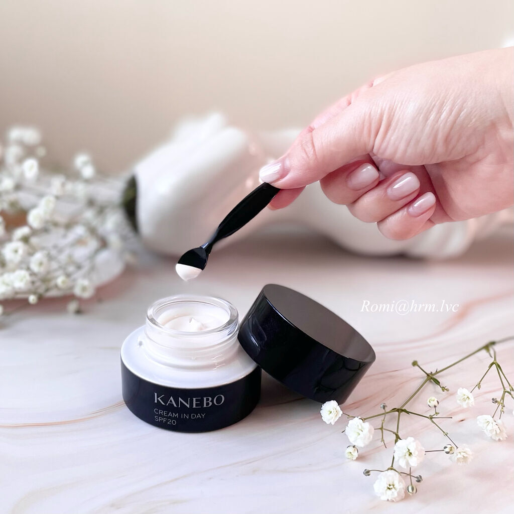クリーム　イン　デイ/KANEBO/フェイスクリームを使ったクチコミ（2枚目）