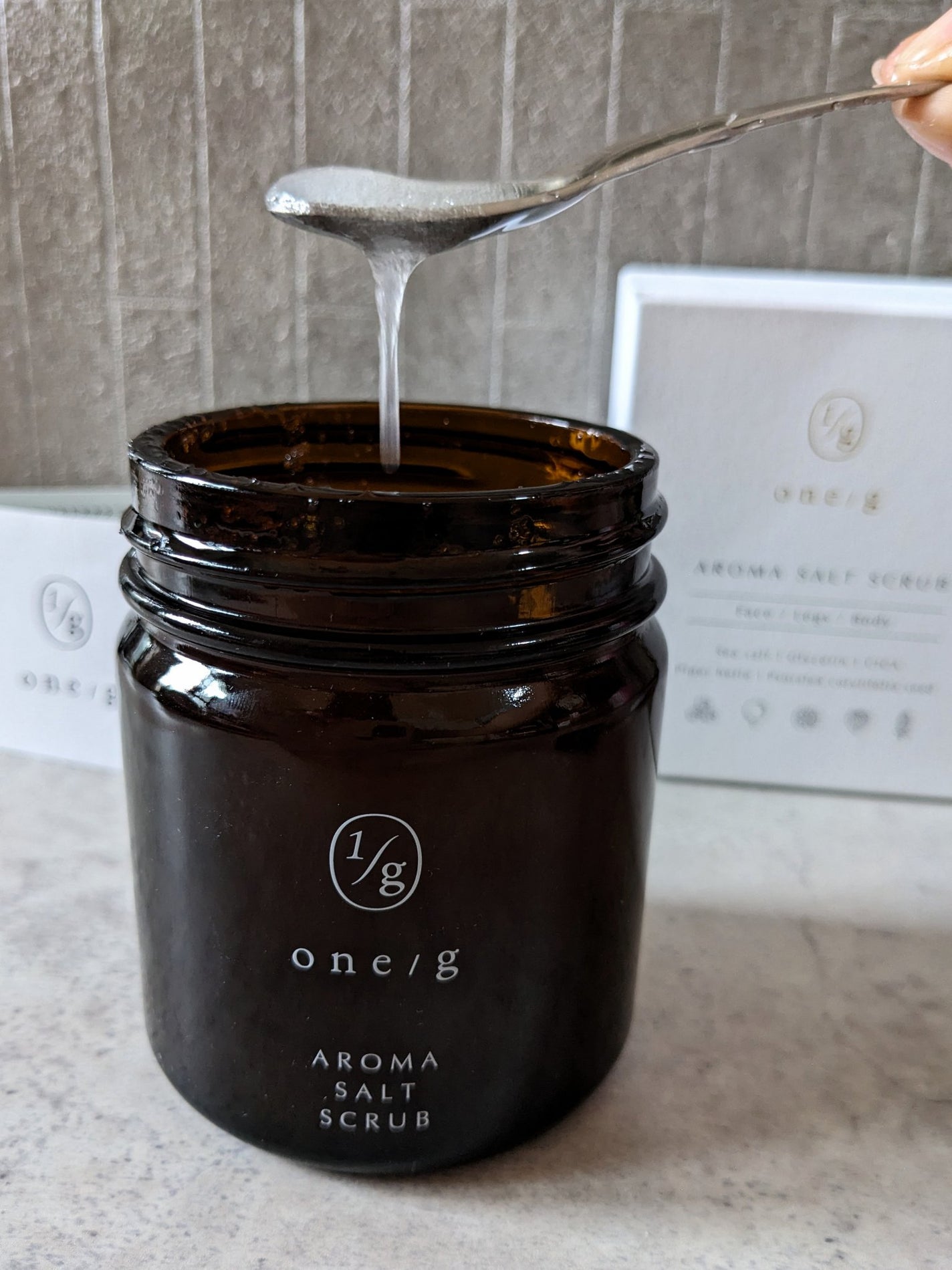 アロマソルトスクラブ/ワンオーバージー/ボディスクラブを使ったクチコミ(6枚目)