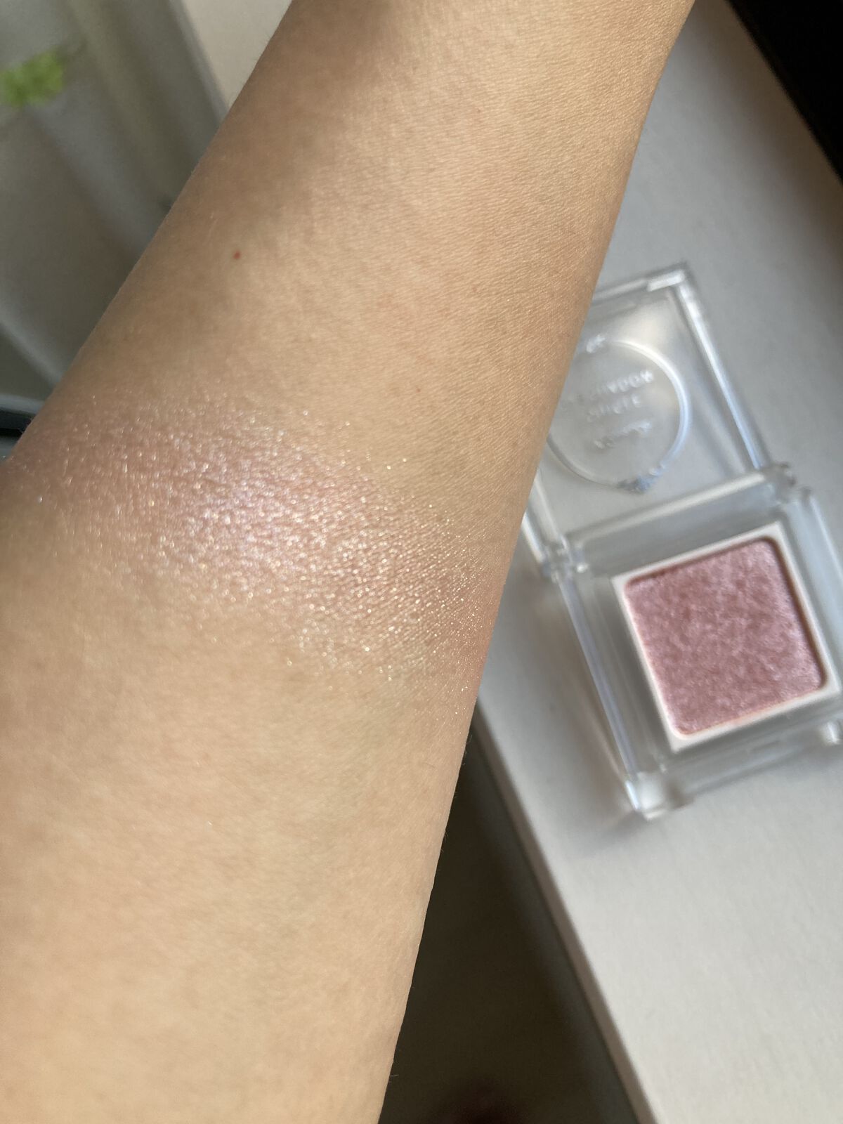 パラドゥ シングルアイシャドウ	 PK01 ピンク  /パラドゥ/単色アイシャドウを使ったクチコミ（3枚目）