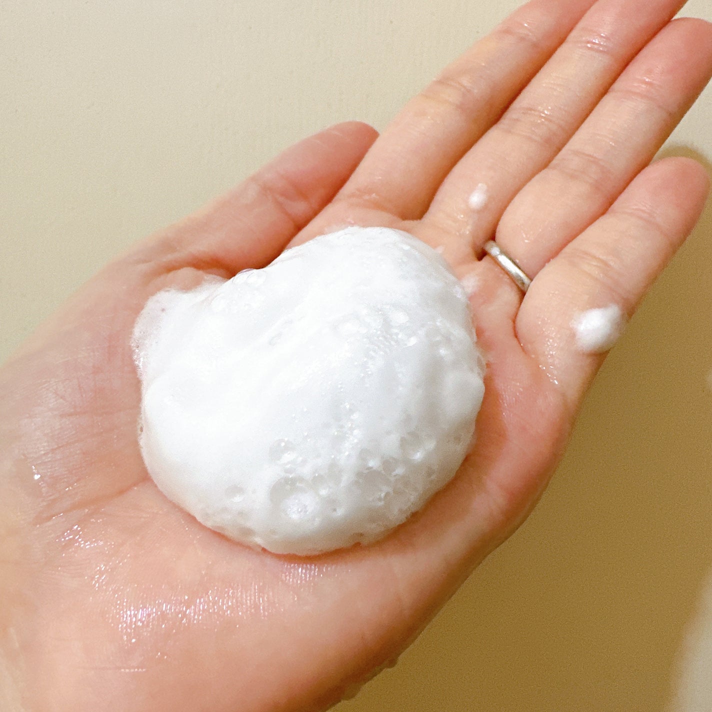 エッセンシャル ワンステップクレンズ/BENEFIQUE/泡洗顔を使ったクチコミ(4枚目)